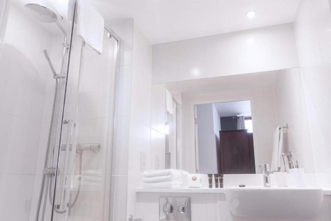 Dream Apartments مدليسبره المظهر الخارجي الصورة